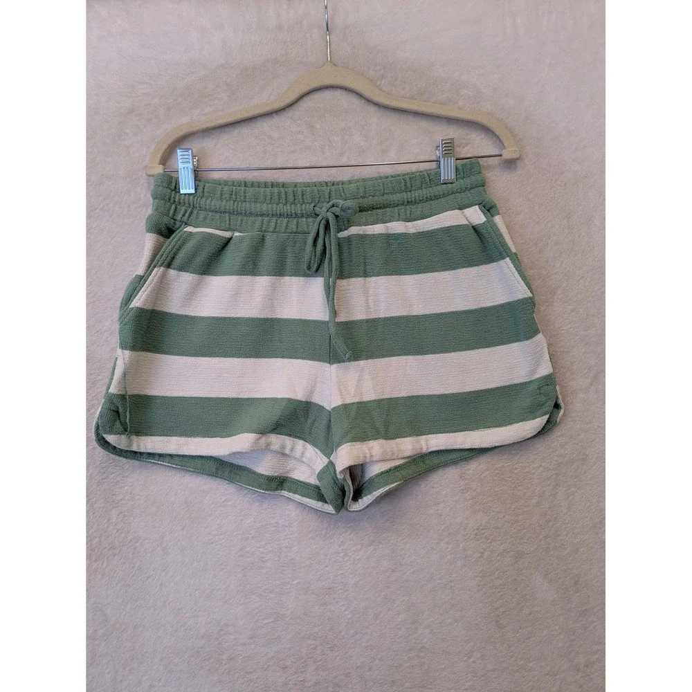 Maurices Shorts Women's Medium Green White Striped Lounge Elastic Waist‎ Casual